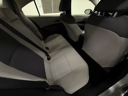 Certified 2022 Toyota Corolla LE image 6