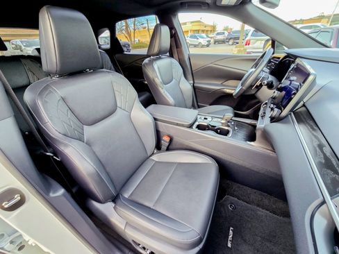 Used 2024 Lexus RX 350 Premium image 32