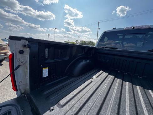 Used 2023 Ford F150 Raptor w/ Raptor 37 Performance Package AWD/4WD image 47