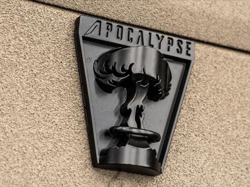 Used 2025 Jeep Gladiator Sport image 15