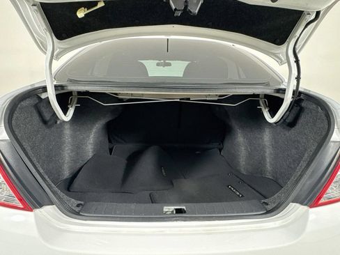 Used 2018 Nissan Versa SV w/ SV Special Edition Package FWD image 28