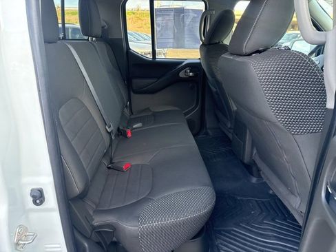 Used 2019 Nissan Frontier PRO-4X image 27
