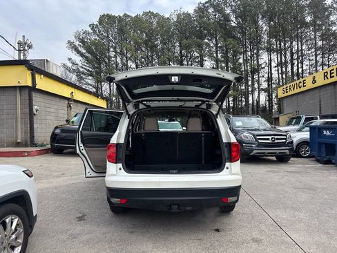 Used 2016 Honda Pilot EX-L image 11