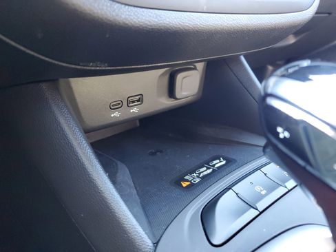 Used 2024 Buick Envista Preferred w/ Convenience I Package image 30