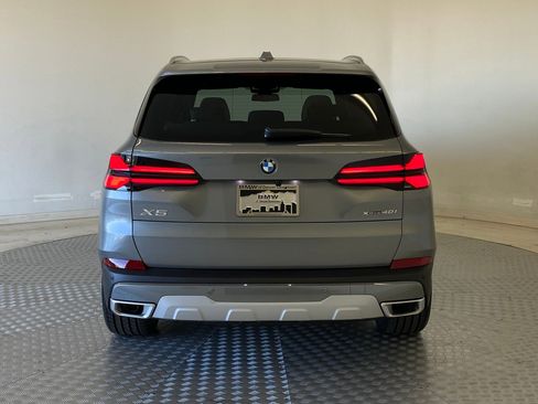 New 2026 BMW X5 xDrive40i image 9