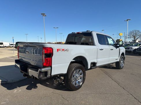 New 2026 Ford F250 Lariat w/ Lariat Premium Package image 3