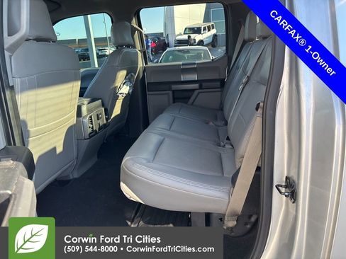 Used 2017 Ford F250 XLT w/ XLT Premium Package image 6