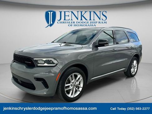 Used 2024 Dodge Durango GT image 1