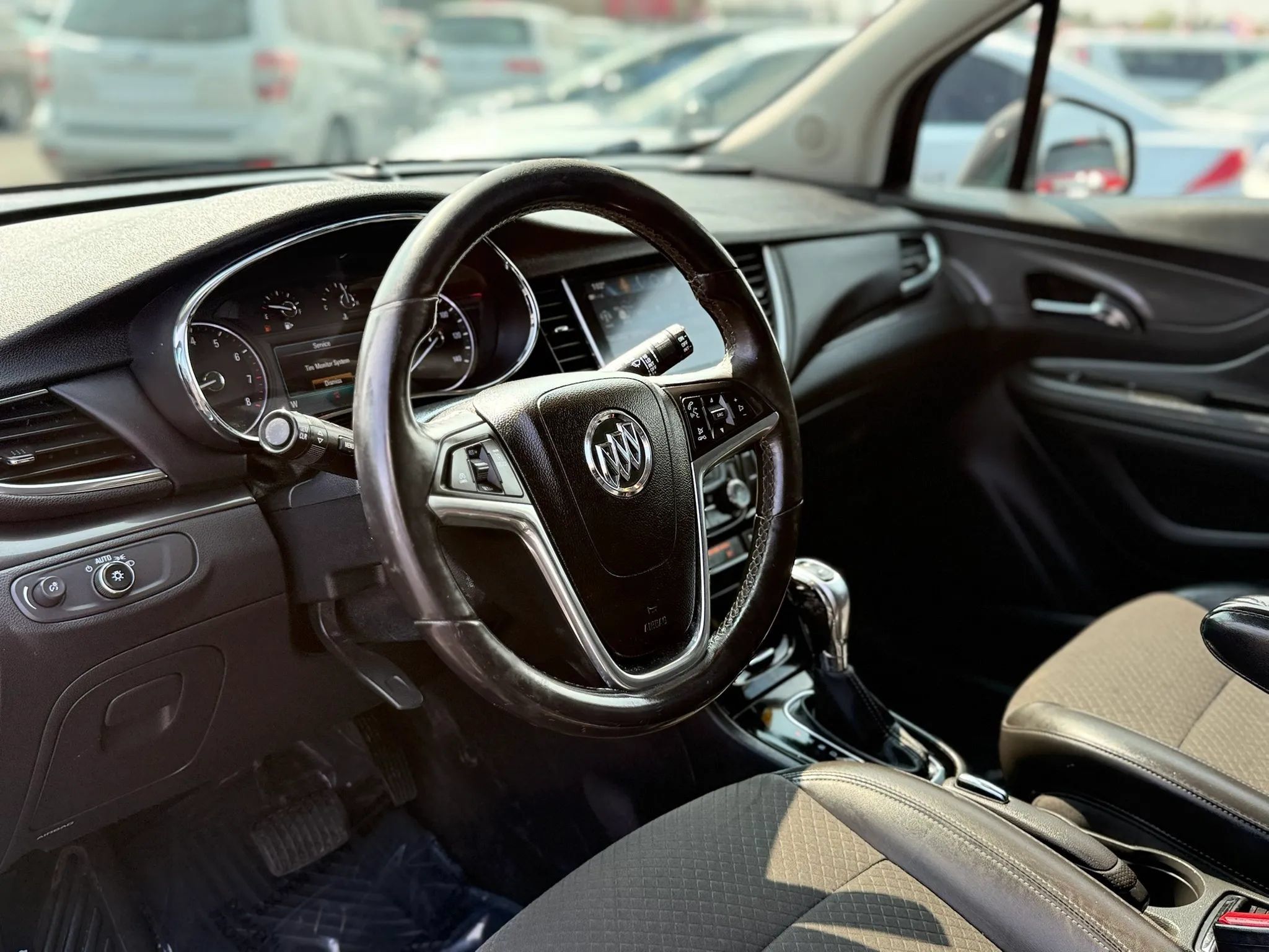 Used 2018 Buick Encore Preferred FWD image 17