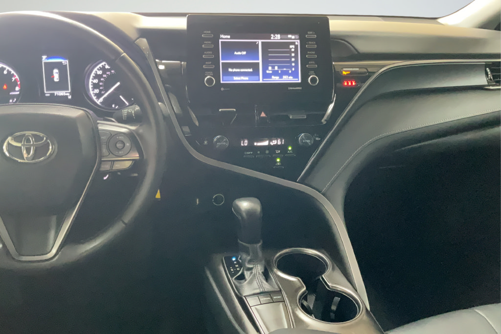 Used 2024 Toyota Camry SE FWD image 15
