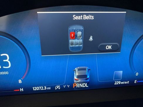 Used 2024 Ford Escape Platinum image 6