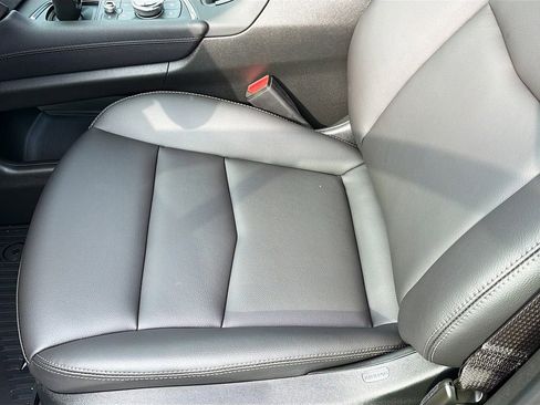 New 2026 Cadillac XT5 Luxury image 19