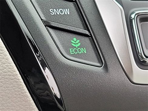 New 2026 Honda Odyssey Touring image 21