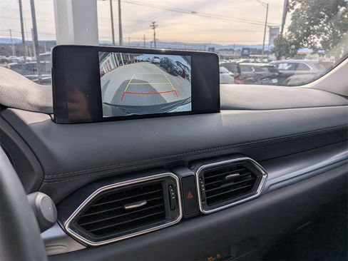 Used 2025 MAZDA CX-5 AWD 2.5 S w/ Select Package image 18