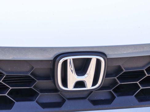 Used 2024 Honda Civic Sport image 4