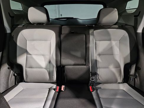 Used 2022 GMC Terrain SLE image 13