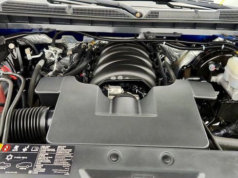 Used 2017 Chevrolet Silverado 1500 High Country image 31