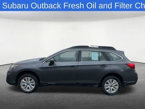 Used 2019 Subaru Outback 2.5i image 6