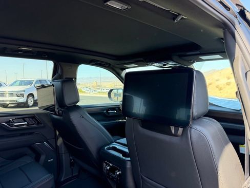New 2026 GMC Yukon Denali w/ Advanced Technology Package AWD/4WD image 14