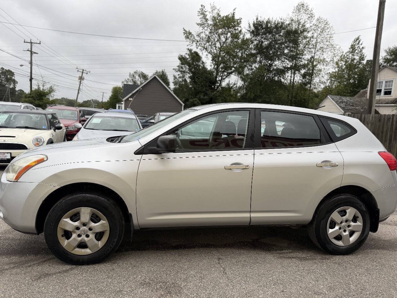 Used 2010 Nissan Rogue S AWD/4WD image 5