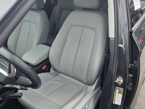 Used 2018 Audi Q5 2.0T Premium w/ Convenience Package AWD/4WD image 14