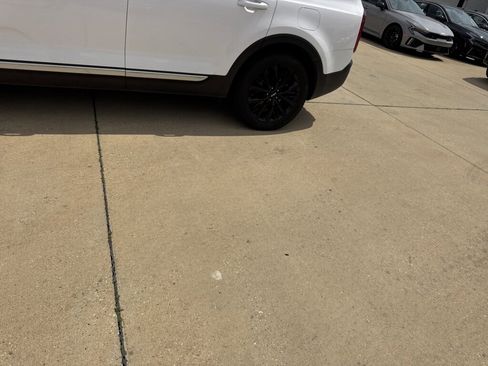 Certified 2022 Kia Telluride SX image 15