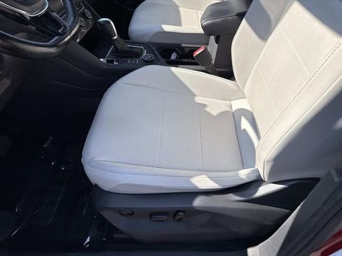 Used 2018 Volkswagen Tiguan SEL AWD/4WD image 15