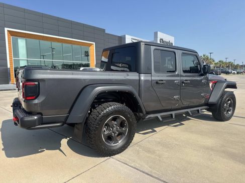 Used 2022 Jeep Gladiator Rubicon w/ LED Lighting Group AWD/4WD image 7