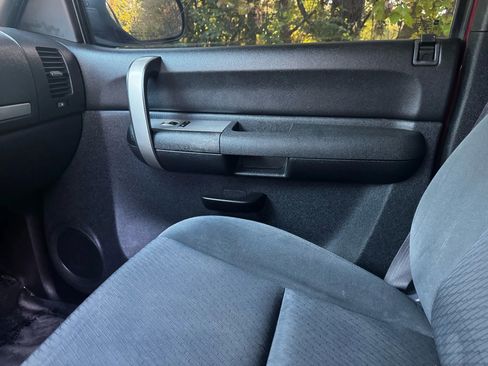 Used 2009 Chevrolet Silverado 1500 LT w/ Power Pack Plus image 9