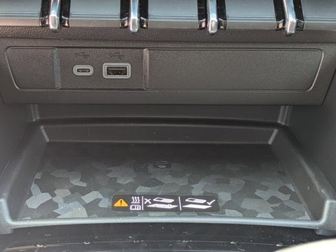 New 2025 Chevrolet Colorado Z71 w/ LPO, Skid Plate Package image 21