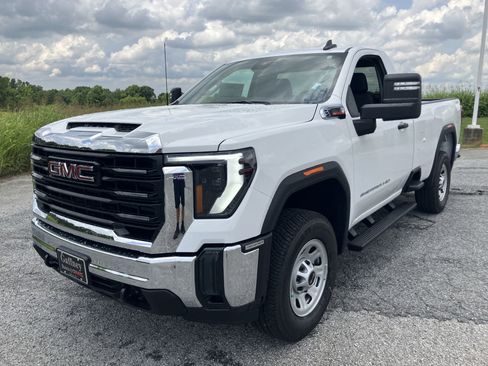 New 2025 GMC Sierra 3500 Pro w/ Convenience Package image 1