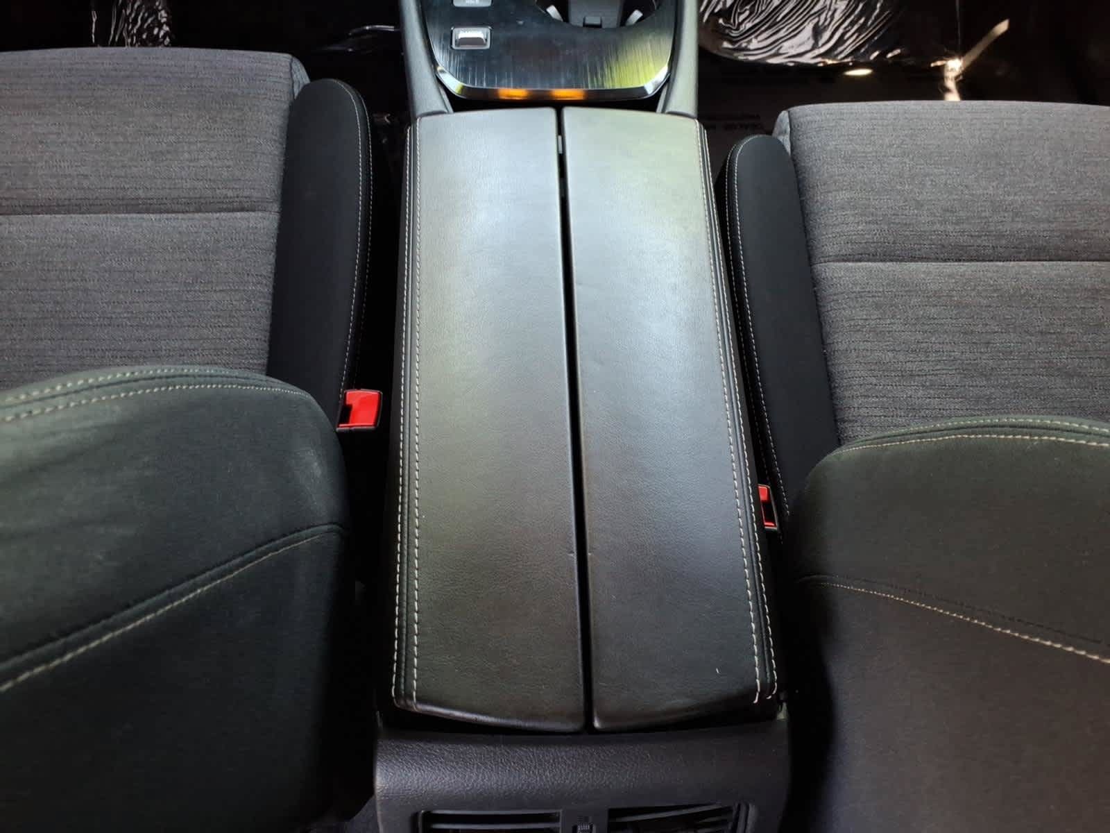 Used 2023 Nissan Rogue SV FWD image 29