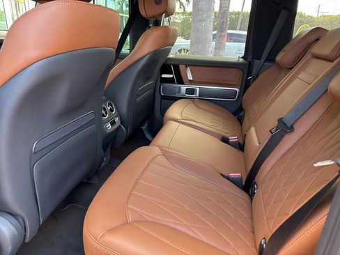 Used 2025 Mercedes-Benz G 63 AMG 4MATIC image 6