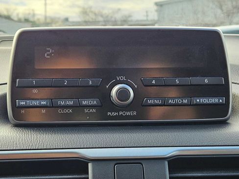 Used 2014 MAZDA MAZDA3 i Sport image 21