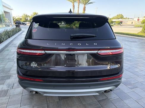 Used 2023 Lincoln Corsair FWD image 3