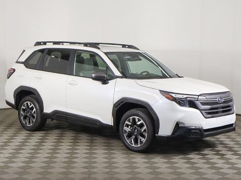 Used 2025 Subaru Forester Premium AWD/4WD image 52