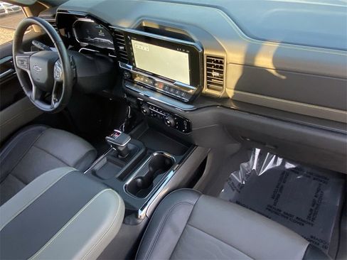 Used 2023 Chevrolet Silverado 1500 ZR2 w/ Technology Package image 22