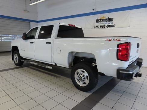 Used 2019 Chevrolet Silverado 2500 W/T w/ WT Convenience Package AWD/4WD image 10