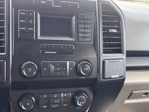 Used 2017 Ford F150 XL w/ XL Power Equipment Group AWD/4WD image 18