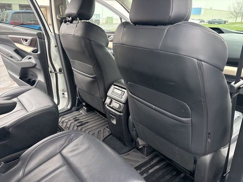 Used 2021 Subaru Ascent Touring w/ Popular Package #2A image 32