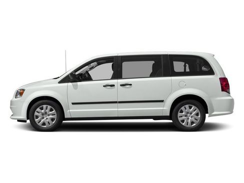 Used 2018 Dodge Grand Caravan SE w/ UConnect Hands-Free Group FWD image 4