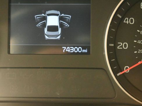 Used 2021 Kia Forte GT-Line image 20