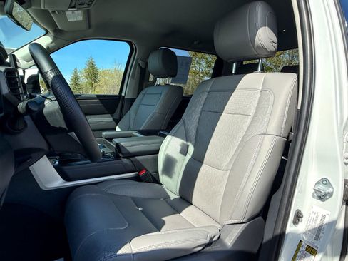 Used 2022 Toyota Tundra SR5 w/ TRD Off-Road Premium Package AWD/4WD image 16