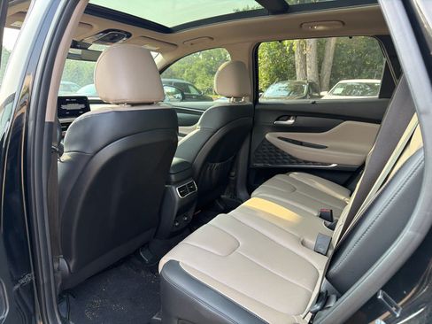 Used 2023 Hyundai Santa Fe SEL w/ Premium Package AWD/4WD image 6