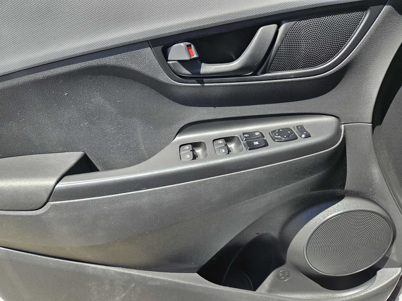 Used 2020 Hyundai Kona SE FWD image 21