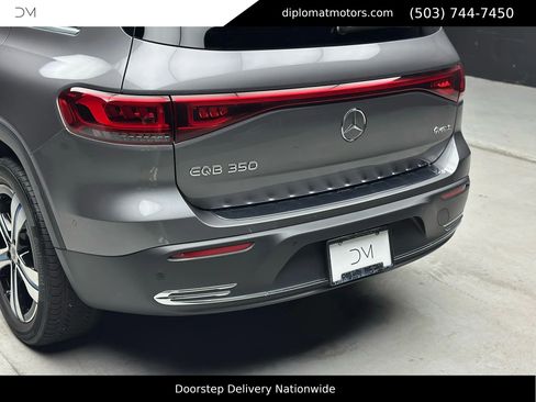 Used 2022 Mercedes-Benz EQB 350 EQB 350 4MATIC Sport Utility 4 image 15