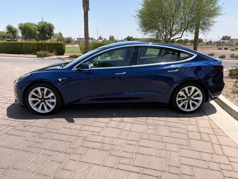 Used 2018 Tesla Model 3 Long Range AWD/4WD image 5
