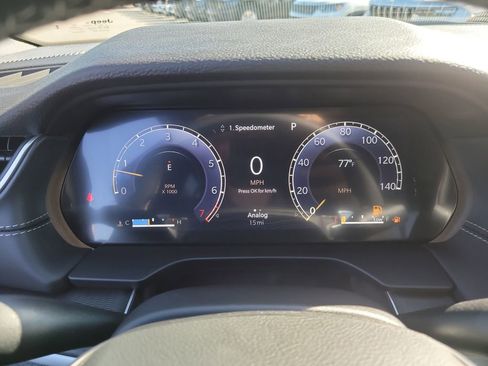 New 2025 Jeep Grand Cherokee Altitude image 30