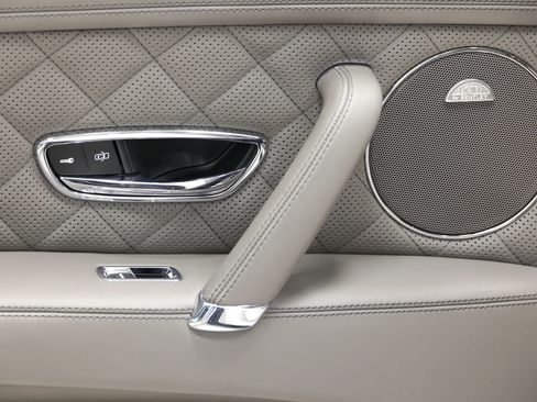 Used 2018 Bentley Flying Spur S W12 AWD/4WD image 50