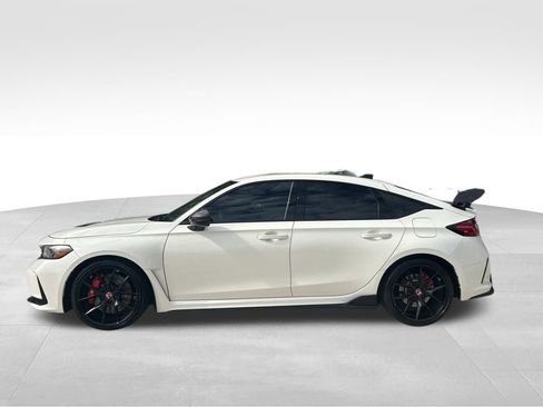 Used 2025 Honda Civic Type R image 2